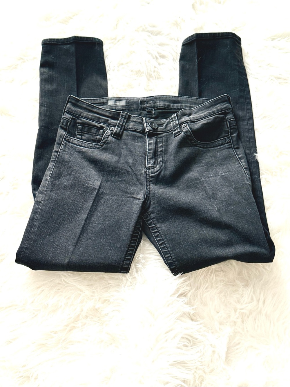 KUT from the Kloth Classic Straight Leg Mid Rise Jeans Size 8 Clean Girl Modern⁠